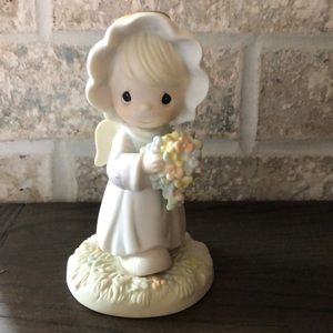 Precious Moments- “A Bouquet from Gods Garden”